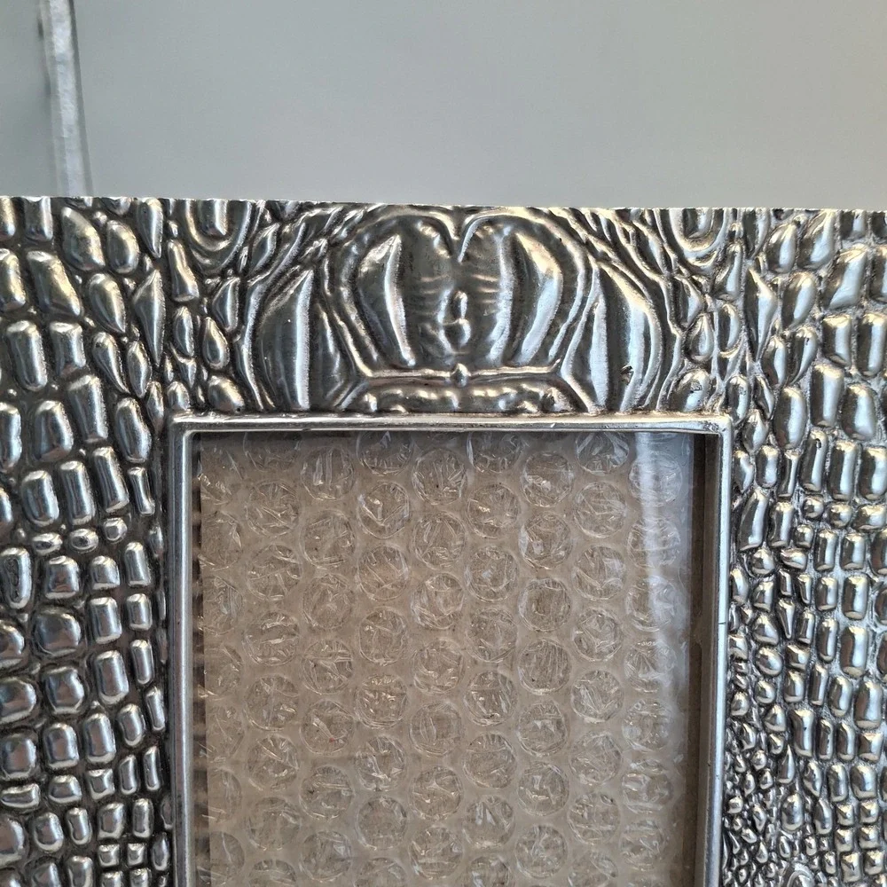 Nicole Miller Home Silver Crocodile Reptile Embossed 4x6 Picture Frame Metal